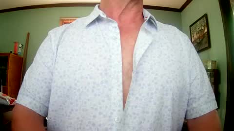 Snapshot of il_undercover chatting on June 2026 04:55:01 PM il_undercover online show from June 2026 04:55:01 PM
