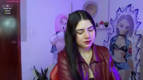 ilayra_smith online show from November 2025 09:06:01 PM