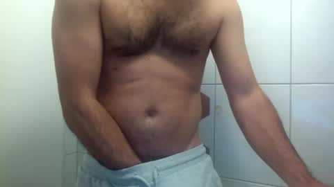 ilcaponero online show from April 2026 09:42:01 PM