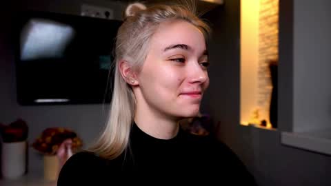 ileanacampbel online show from January 2025 04:32:01 AM