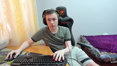 iliaskris online show from December 2025 09:05:02 AM