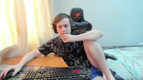 iliaskris online show from April 2026 06:13:01 AM