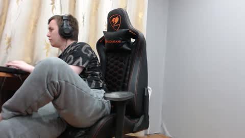 lord online show from December 2025 10:40:01 PM