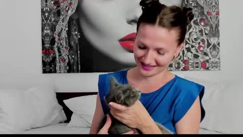 Snapshot of illegalbeauty87 chatting on June 2026 07:25:01 PM Ingrid or more easier...Miss GoDDess Mistress online show from June 2026 07:25:01 PM