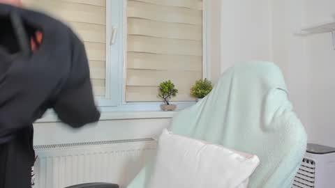 Snapshot of illusions888 chatting on December 2024 03:33:02 PM D-Illusion online show from December 2024 03:33:02 PM