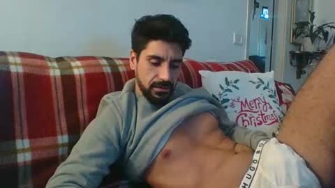 Snapshot of ilmangj90 chatting on December 2024 03:05:01 PM ilmangj90 online show from December 2024 03:05:01 PM