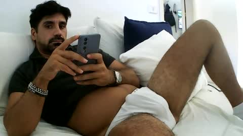 ilmangj90 online show from July 2026 03:25:02 PM