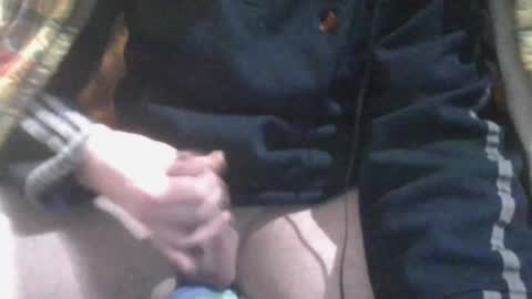 Snapshot of ilovebigass04 chatting on December 2024 06:10:01 PM yunstud online show from December 2024 06:10:01 PM