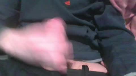 Snapshot of ilovebigass04 chatting on January 2025 04:54:01 AM yunstud online show from January 2025 04:54:01 AM