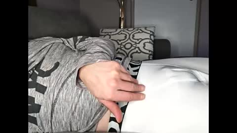 Ilovesquirterz1 online show from February 2025 07:26:02 AM