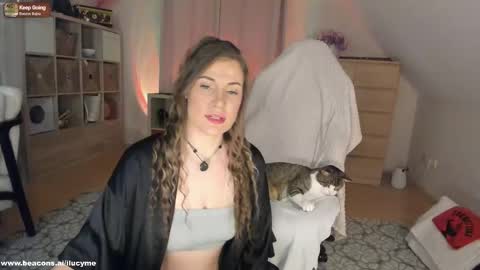 Snapshot of ilucyme chatting on January 2026 08:02:02 PM ilucyme online show from January 2026 08:02:02 PM