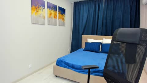 Roxy online show from January 2025 01:50:01 AM