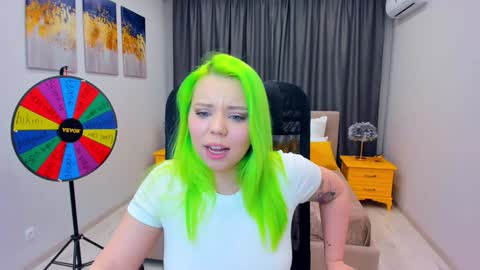 Roxy online show from January 2025 11:43:02 PM