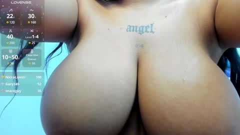 Angela online show from December 2024 05:40:02 PM