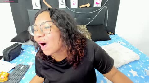 Angela online show from January 2025 11:11:02 PM