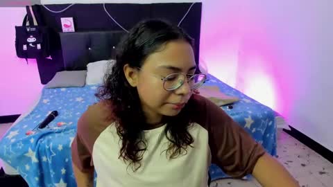 Angela online show from February 2025 04:18:02 AM