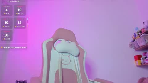 Angela online show from September 2025 12:58:02 AM