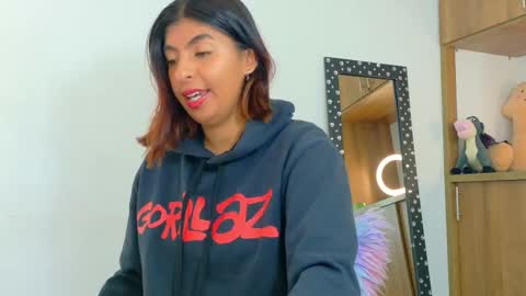 Snapshot of im_anna_ chatting on December 2025 04:05:01 PM im_anna_ online show from December 2025 04:05:01 PM