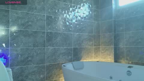 Snapshot of im_aurora_ chatting on December 2025 09:08:02 PM aurora online show from December 2025 09:08:02 PM