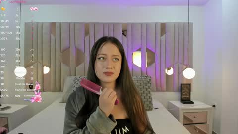 Snapshot of im_caro chatting on December 2024 06:19:02 AM Caro online show from December 2024 06:19:02 AM