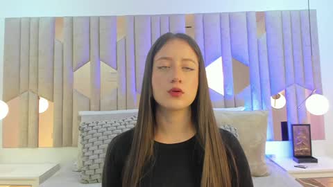 Snapshot of im_caro chatting on January 2025 04:47:01 AM Caro online show from January 2025 04:47:01 AM