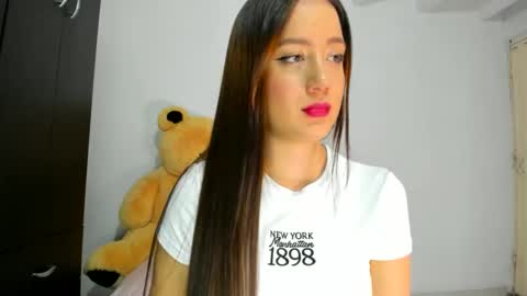 Caro   online show from March 2026 05:34:02 AM