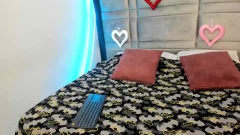  Im Gaia online show from February 2025 01:27:01 PM