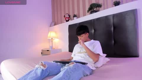 Kael online show from January 2025 03:18:02 AM