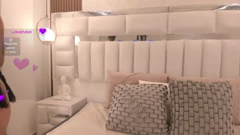 Kazumi online show from March 2026 01:15:02 PM