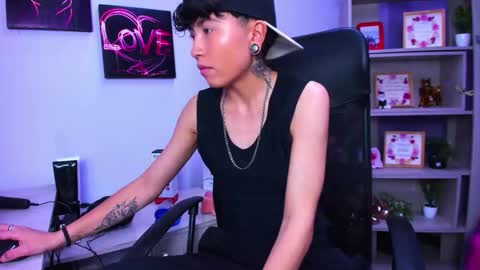 mathias online show from October 2025 03:42:02 AM