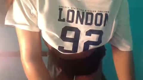 im_maxine20 online show from May 2026 12:29:01 AM