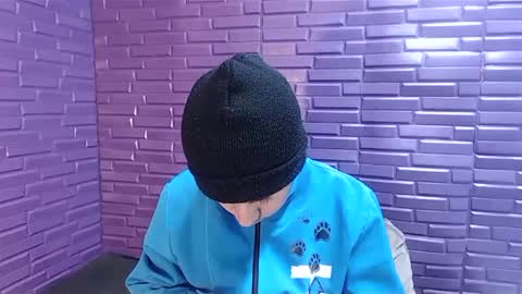 Snapshot of im_milan_rs chatting on January 2025 06:35:02 AM im_milan_rs online show from January 2025 06:35:02 AM