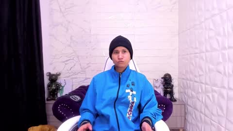 Snapshot of im_milan_rs chatting on February 2025 01:00:01 AM im_milan_rs online show from February 2025 01:00:01 AM