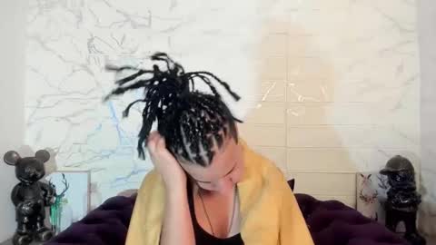 Snapshot of im_milan_rs chatting on February 2025 06:40:01 AM im_milan_rs online show from February 2025 06:40:01 AM