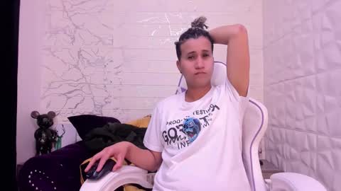 Snapshot of im_milan_rs chatting on March 2025 07:19:01 AM im_milan_rs online show from March 2025 07:19:01 AM