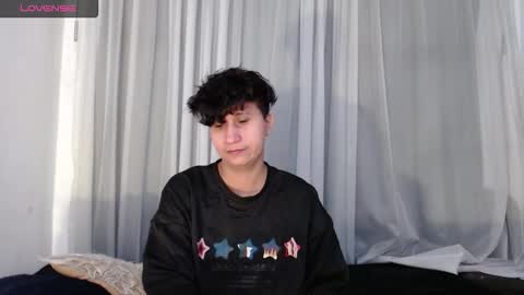 milan online show from November 2025 03:38:02 AM