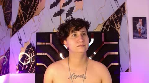 milan online show from November 2025 05:17:01 AM