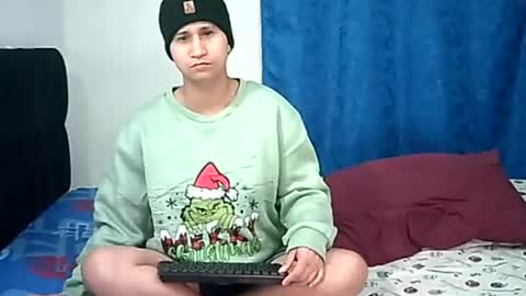 milan online show from November 2025 03:09:02 AM