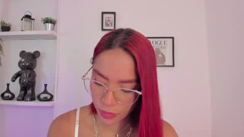 Snapshot of im_scarlett__ chatting on May 2026 06:57:01 PM scarlett online show from May 2026 06:57:01 PM