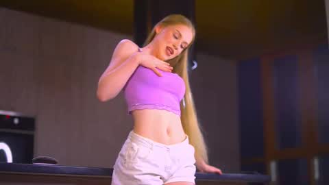 Snapshot of im_sexy_and_i_know_it_ chatting on February 2026 05:13:02 PM Brie online show from February 2026 05:13:02 PM