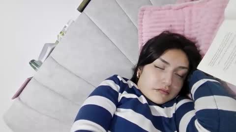 ana online show from December 2025 09:54:01 PM