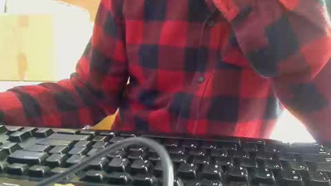 Aussie Guy online show from May 2026 01:12:02 AM