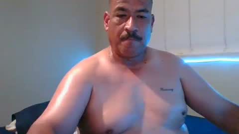 Snapshot of imbackmandosuknw chatting on September 2025 05:18:01 AM imbackmandosuknw online show from September 2025 05:18:01 AM