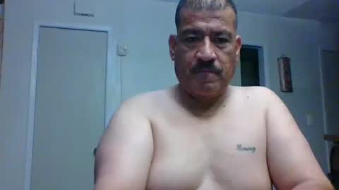 Snapshot of imbackmandosuknw chatting on September 2025 07:43:01 AM imbackmandosuknw online show from September 2025 07:43:01 AM