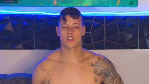 Snapshot of imconor chatting on December 2024 01:40:01 AM imconor online show from December 2024 01:40:01 AM