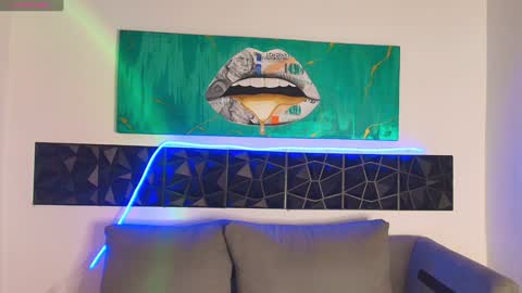 Snapshot of imconor chatting on December 2024 05:33:02 AM imconor online show from December 2024 05:33:02 AM