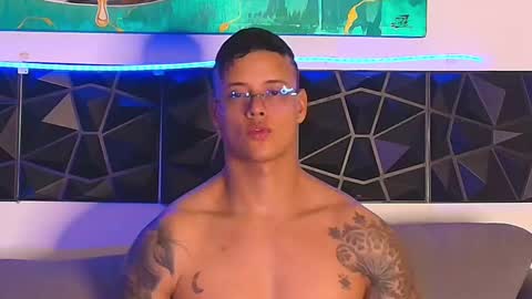 Snapshot of imconor chatting on February 2025 09:58:01 PM imconor online show from February 2025 09:58:01 PM