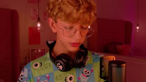 Damiano online show from October 2025 09:48:02 PM