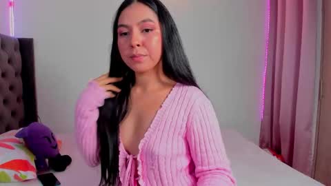 Dayana  online show from November 2025 05:43:02 AM