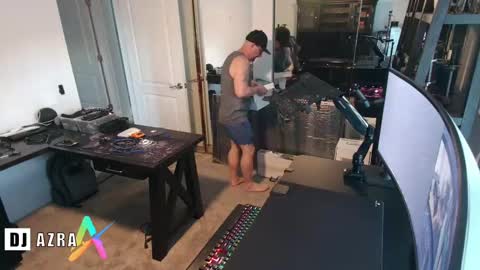 DJ Azra online show from March 2025 01:21:01 AM